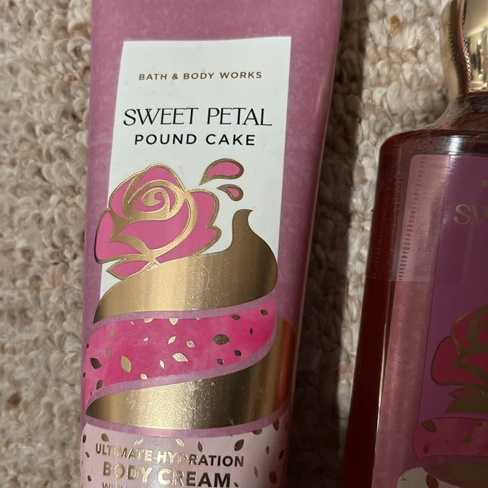 Bath and body sweet petal poundcake cream and body wash set
